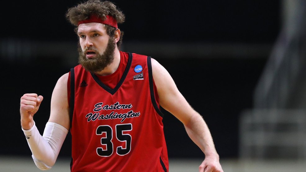GoodmanHoops's tweet photo. Eastern Washington transfer Tanner Groves told @Stadium he has cut his list to four finalists:

Oklahoma, Portland, Texas, Washington State. https://t.co/2hlkcM1yQe