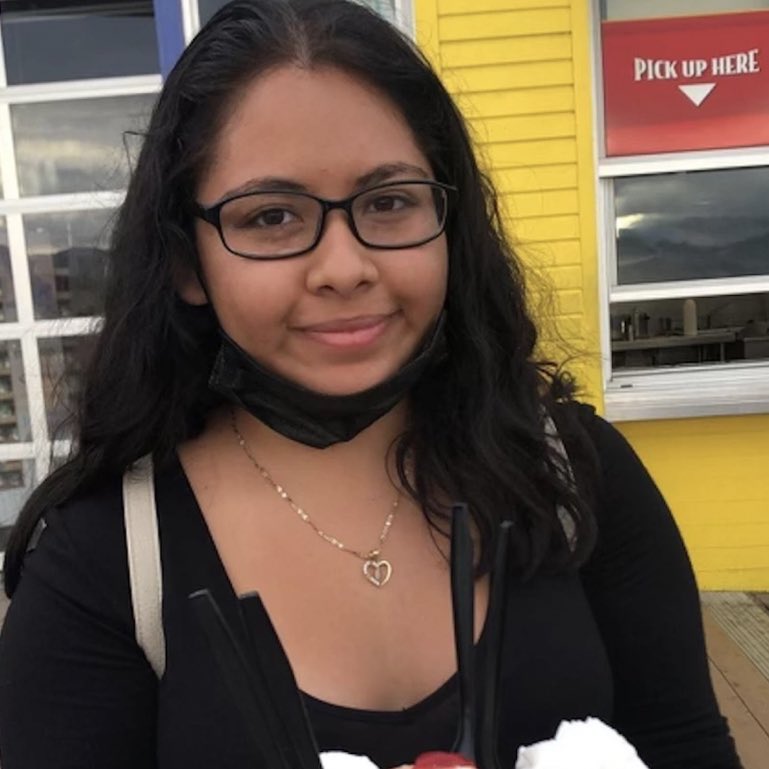 eyeswideshuts's tweet image. an 18 year old girl named Aisha Nava Míreles was kidnapped &amp;amp; murdered near LA. police aren’t doing anything to look into her murder &amp;amp; her mom wasn’t even offered a translator. undocumented people deserve justice too. help spread her name. #JusticeforAisha #JusticiaParaAisha