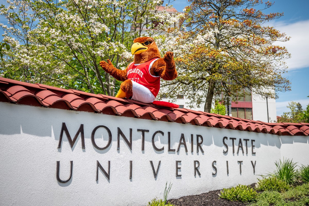 montclairstateu's tweet photo. On April 29, the University community will come together to support our Red Hawks for our sixth annual Giving Day! Save the date and help us continue to ensure our students’ greatest needs are met. #MontclairStateGives https://t.co/VfGdl7vnjO https://t.co/e2iMAwUCTR