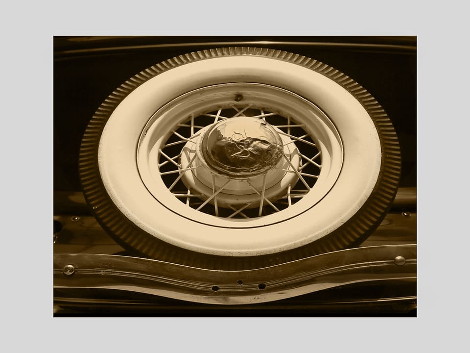 hablemosfotos's tweet photo. Photo by: Carmen Ortiz
Instagram: xe1kh

#wheel #wheels #car #vehicle #cars #tire #racing #speed #drive #ride #road #street #tires #sportscar #vehicles #sportscars #driver #horsepower #exoticcars #highway #sepia #sepiaphotography #sepiatone #sepiacolor #sepiaphotos #sepiastyle https://t.co/OGWJScAWFr