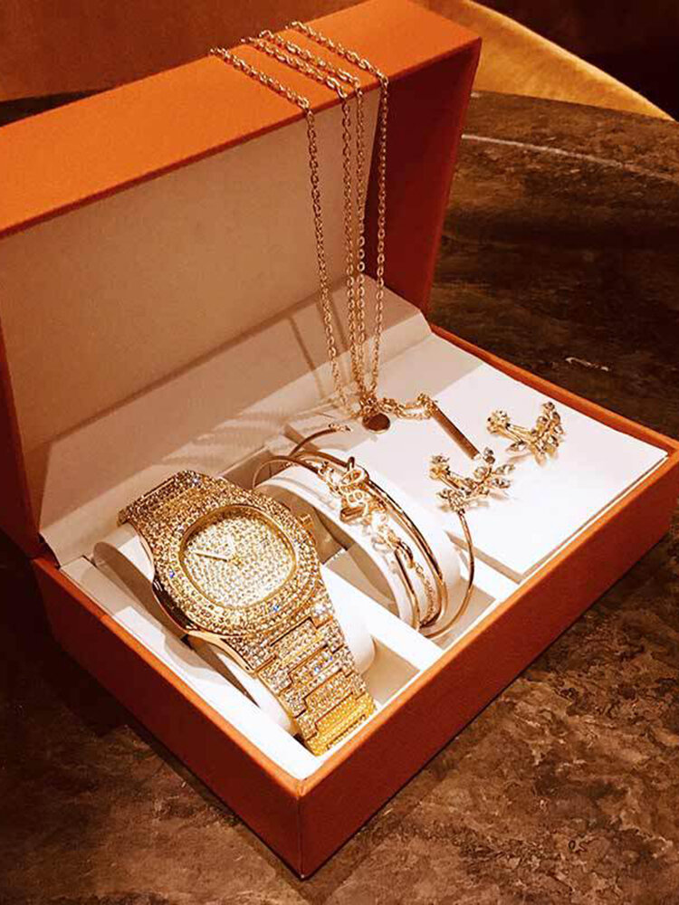 abphilosopher's tweet photo. US$31.99
8 Pcs Women Watch Set

Package Includes:
1 Women Watch
4 Bracelet
2 Necklace
1 Earrings
#Watches #WatchSet #womensfashion #giftforher #birthdaygifts #anniversarygifts #Earrings #necklace #bracelet #wristwatch #onlineshopping #jewelry #afflink

👇
https://t.co/HwEpKi9ZqW https://t.co/SBZpG1iksw