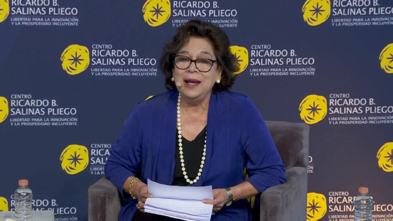 CentroRSalinas's tweet photo. 🔴¡Estamos en vivo! 
"La libertad creativa y la financiación de las artes"
Participa Javier Garciadiego, @FelipeLeal_Arq, Ma. Teresa Franco, modera: Sergio Vela. 

Ve la transmisión aquí 👇https://t.co/KvHrOcU4tP 
#CentroRicardoSalinas https://t.co/NDSjZKu8QR