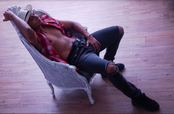 Online. Do you want see my Thor ?

@elpajasx
@chaturbateLATIN
@ChaturbateColom 
@StripchatModels
@Stripchat