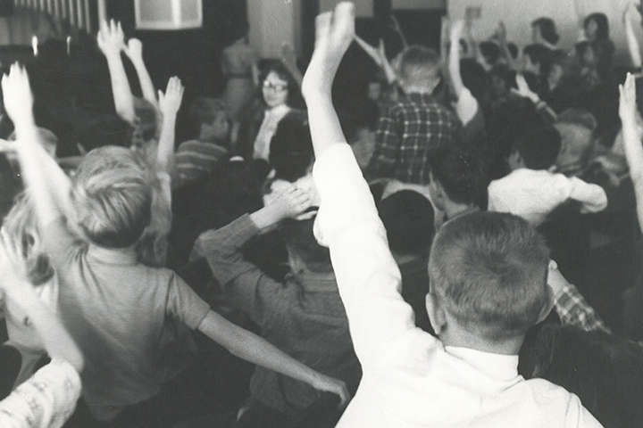 kcya's tweet photo. From the Archives:
KCYA was founded in 1961 by a group of dedicated volunteers. The original mission was to provide children, in Kansas City schools, an opportunity to see and hear classical music performances. Here is the University Percussion E...
#kcya
#artsed
#artseducation https://t.co/HZrD1J9RrU