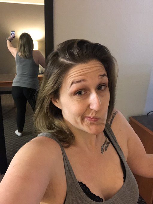 I bought the tiktok leggings 🤷&zwj;♀️🤷&zwj;♀️ https://t.co/ovwXBMrJuK<a href="/tag/manyvids"class="tags"><span>#manyvids</span></a>