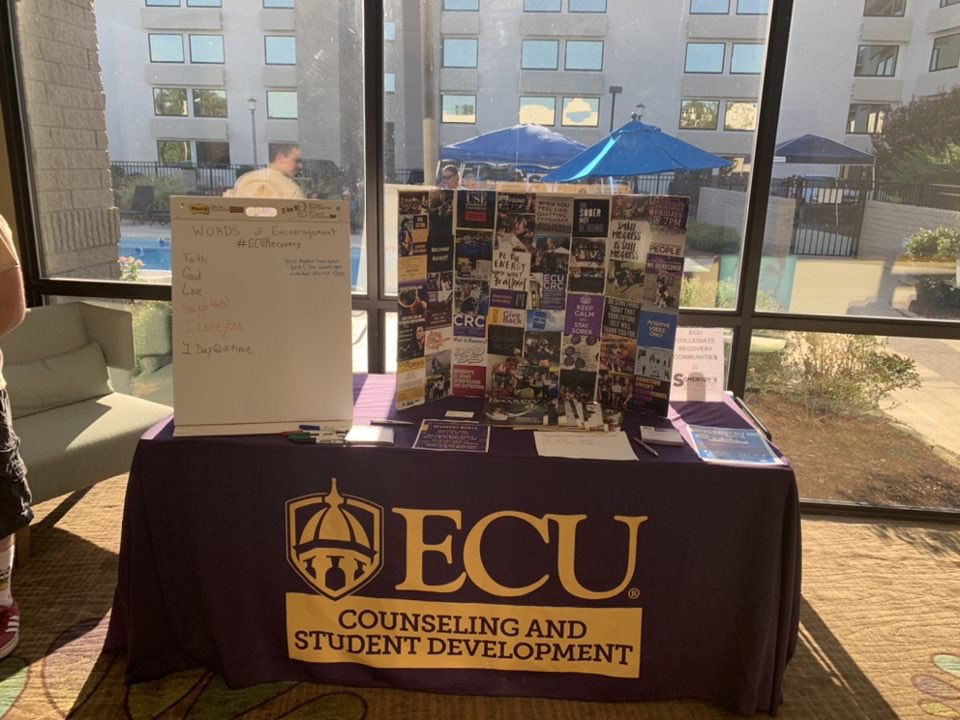 ECU_CRC's tweet photo. @CollegeRecovery #CollegiateRecoveryDay #TimelineFlood https://t.co/PJSScdXbIG