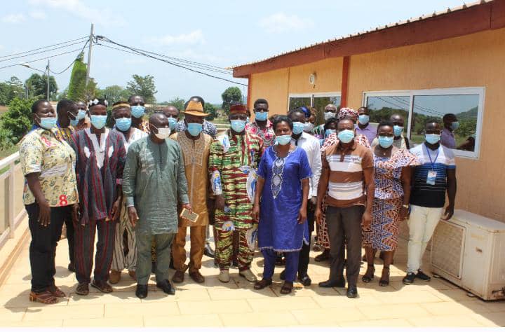 MISE EN PLACE D’UN CADRE DE CONCERTATION POUR L’ACCES ET LA GESTION DE L’EAU POTABLE DANS LA COMMUNE DE SOTOUBOUA1.
Avec un bureau de sept (07) personnes, ce cadre compte vingt-cinq (25) membres  qui ont été choisi,
Rappelons que ce projet est mis en œuvre par l’ONG ETD et vise