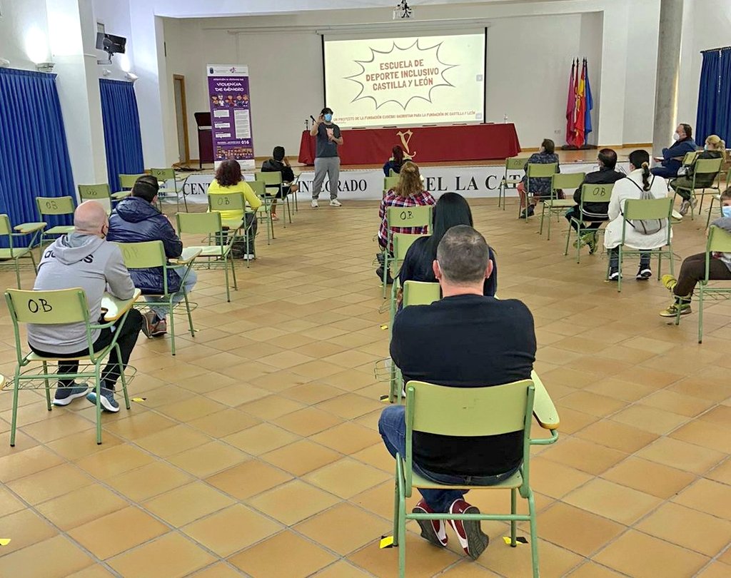 Pues la siguiente sede de #escuelaDeporteInclusivoCyL <a href="/FundacionDeCyL/">Fundación de Castilla y León</a> en arrancar será.....¡ta chan! ¡Medina del Campo! <a href="/AyuntamientoMDC/">Ayto. MedinadelCampo</a>. Hoy nos hemos reunido con las familias de los participantes y el lunes 26...¡🤸‍♂️a jugar ⚽️!