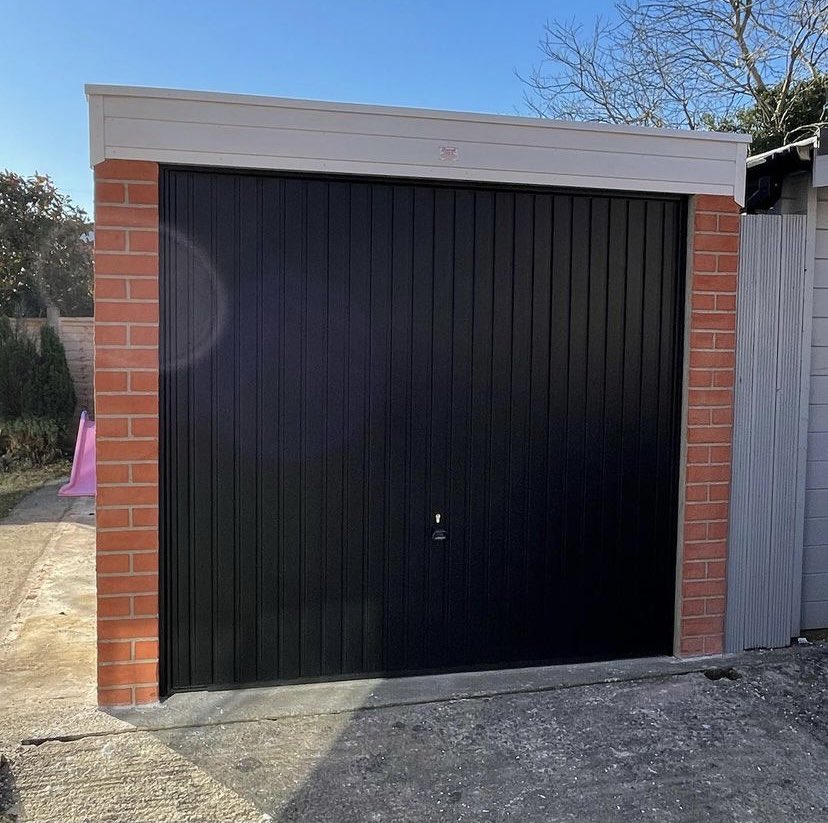 LtdLees's tweet photo. First Dencroft garage supplied by Leessolutionsltd. Dencroft Crofton brick front post, black up and over door, UPVC fascias and wooden personal door. https://t.co/vSeVq1XAnK