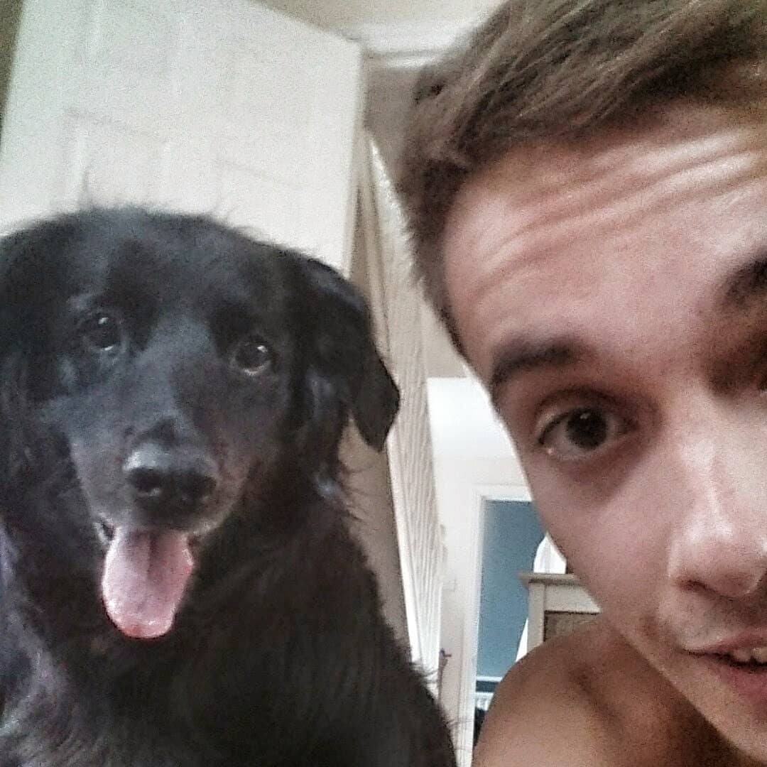 JGM_91's tweet photo. "RIP Jet" trending in the UK brings back the best memories of my Good Boy that passed away a few years ago. Miss you Jet 🐶♥️ https://t.co/jcUJI2T2nu