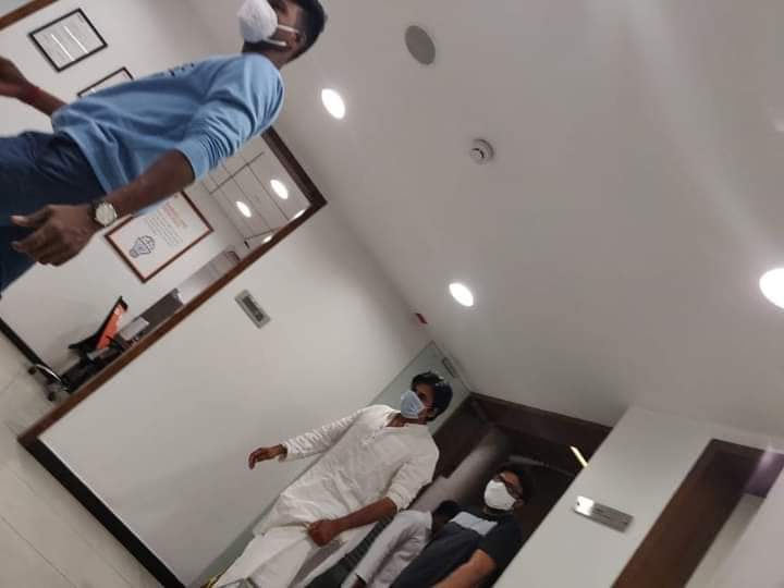 PawanismNetwork's tweet photo. '@PawanKalyan at Trinity Hospital, Hyd went for Covid Test and Result is Negative 👍 https://t.co/xESFukgUya