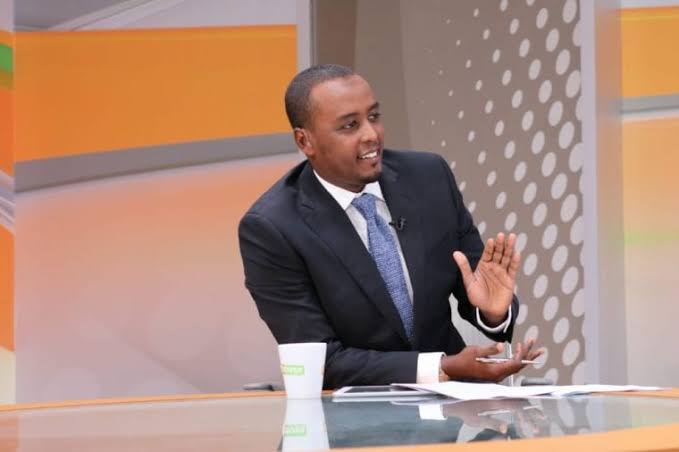 ben_bead's tweet photo. #RutoOnCitizenTV
Best interviewer of all time
He is unreplaceable 
❤ Hussein                            🔄 linus
#dpruto #RutoSpeaks #KCPE2020 https://t.co/4YLd011RtV