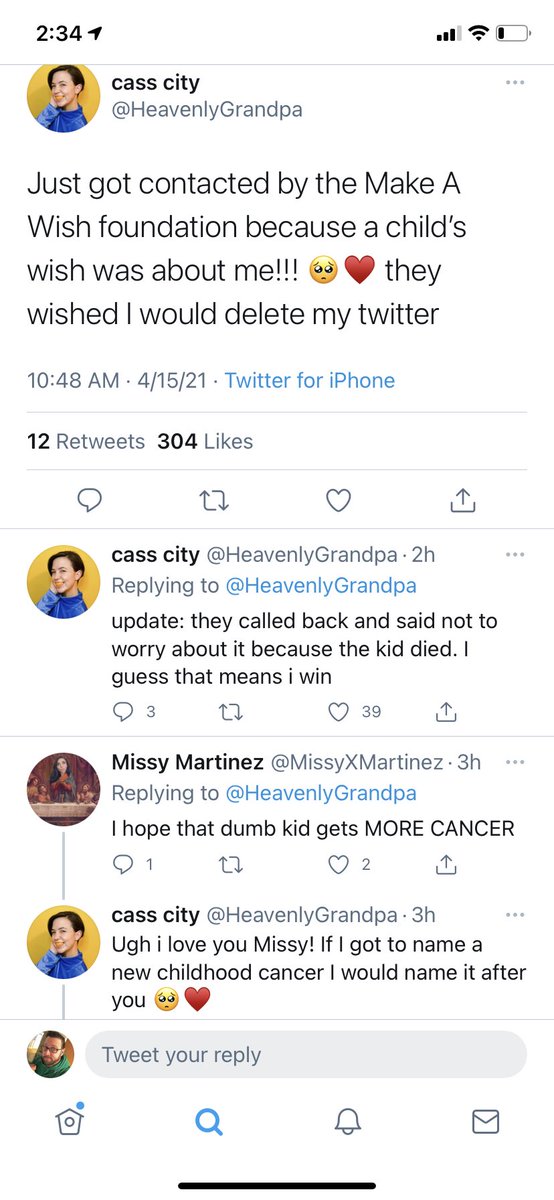 Hey <a href="/MakeAWish/">Make-A-Wish America</a> <a href="/MakeAWishIntl/">Make-A-Wish International</a> <a href="/StrikeoutCancer/">#JimmyFund</a> <a href="/DanaFarber/">Dana-Farber</a> (et al) Thought you all may appreciate seeing how @HeavenlyGrandpa and <a href="/MissyXMartinez/">Missy Martinez</a> feel about cancer. Despite all the pain it can cause and all the hard work you’re doing try to eradicate it, it sure is a hoot to them