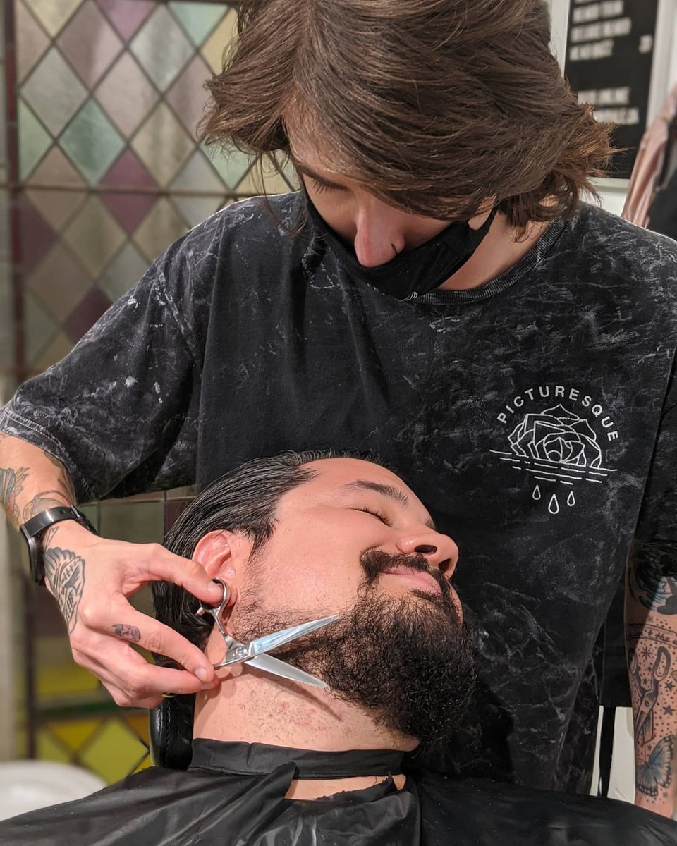 The barbers are IN! At Kent of Inglewood Calgary we have two barbers from <a href="/cannibale_yyc/">Cannibale</a> offering haircuts, shaves, and beard trims 10am to 6pm, 7 days a week. 

Book online at kentofinglewood.com/pages/barber-s…