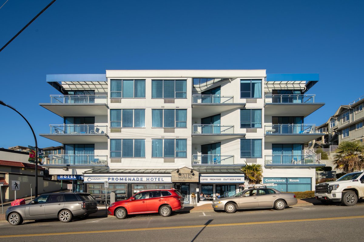 Need a break from your daily routine? Book a staycation getaway at the Ocean Promenade Hotel 💖