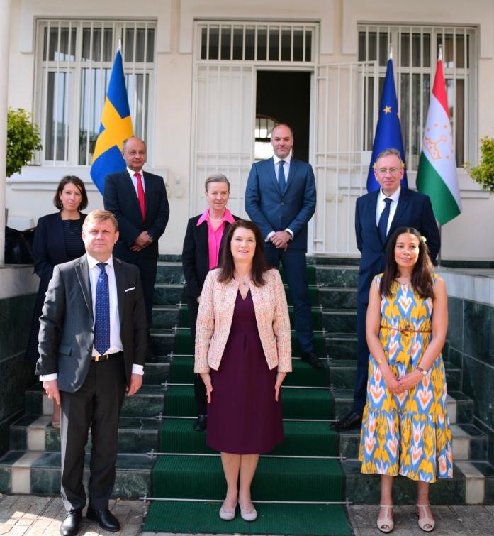 EUinTajikistan's tweet photo. 🇪🇺🇹🇯The EU in Tajikistan welcomed H.E. Ann Linde, Minister of Foreign Affairs of Sweden🇸🇪, @OSCE Chairperson-in-Office. The sides touched upon a wide range of topics, #regionalsecurity, #environmental challenges, political and economic #developments, bilateral initiatives. https://t.co/smkWvJsdft