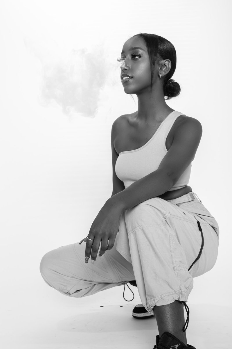 “Smoke Break 🌬”
Model: @wengallee 
.
.
.
.
.
# picturebecamepoetry #portraitphotography #atlphotography #atlantaphotography #atlmua #atlantamua #atlphotographer #atlmodelsearch  #beautyphotographer #atlmodels #photography #blackandwhitephotography