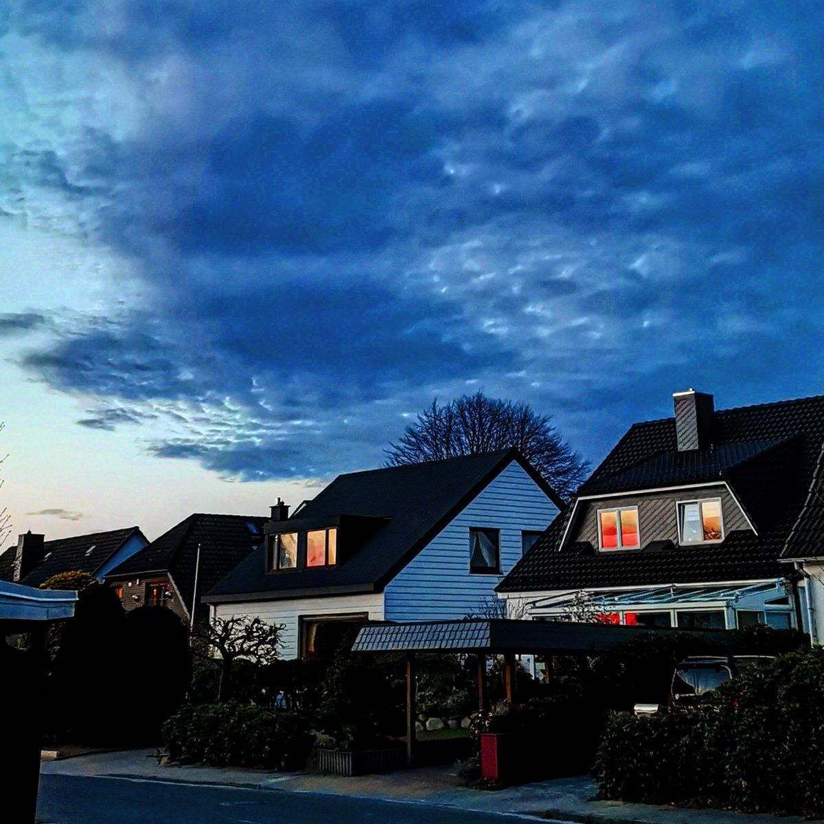 4thWall_Kat's tweet image. Today's fave shot. #sunsetreflection