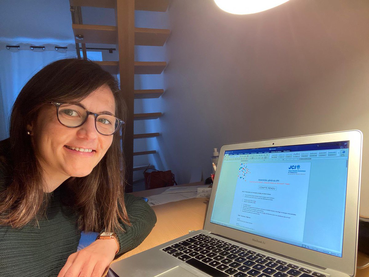 jcechateauroux's tweet photo. ÉMERGENCE 2021 🌍
.
📍 C’était ce soir ! Comme tous les mois, l’équipe 𝗘́𝗺𝗲𝗿𝗴𝗲𝗻𝗰𝗲 animait son 𝗔𝘀𝘀𝗲𝗺𝗯𝗹𝗲́𝗲 𝗚𝗲́𝗻𝗲́𝗿𝗮𝗹𝗲, la 4ème de l’année ! https://t.co/ra6K2hA4yX