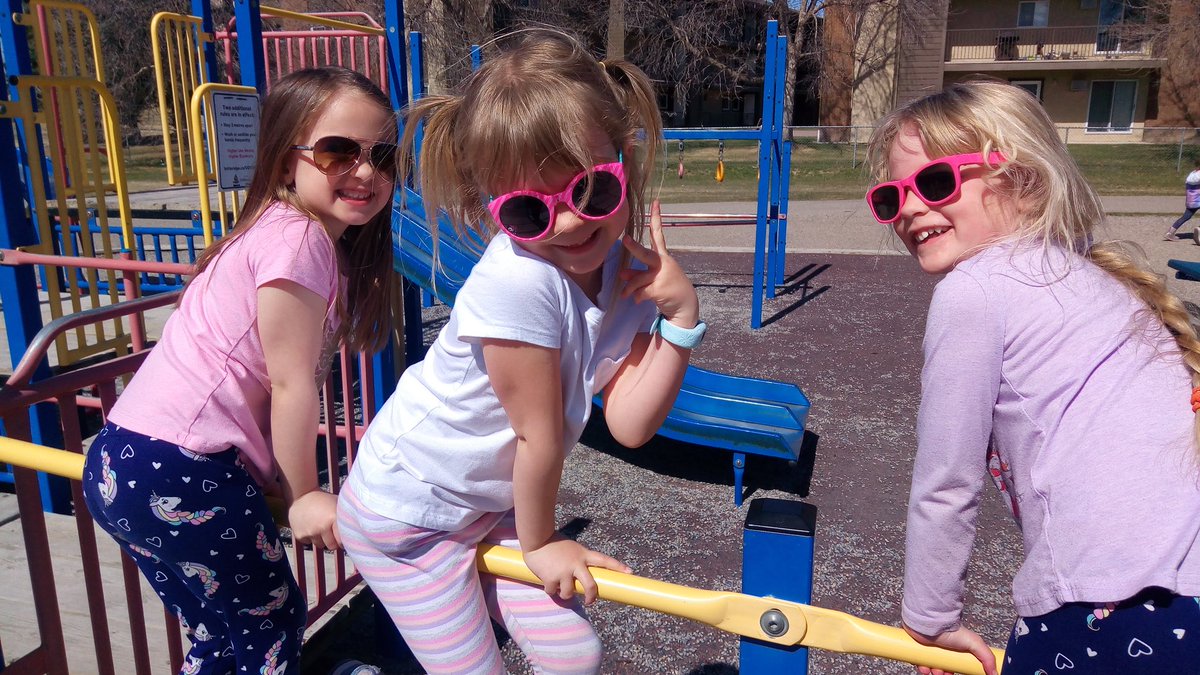 CSMhs4's tweet image. The future’s so bright... #Timbuk3   @CSMhs4 #ThatsMYschool