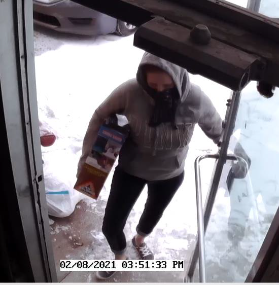 Topeka_Police's tweet photo. We'd like to speak to this guy and gal about some storage unit burglaries. If you recognize them or this vehicle, send us a message here or email us at telltpd@topeka.org. Anonymous tips can be made to Crime Stoppers by calling 785-234-0007. Online tips: https://t.co/aTSOQ8AwzK https://t.co/tgyuFeHejJ