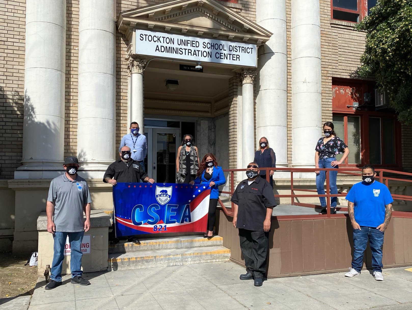 John Ramirez, Jr. (2quetzal2) / Twitter