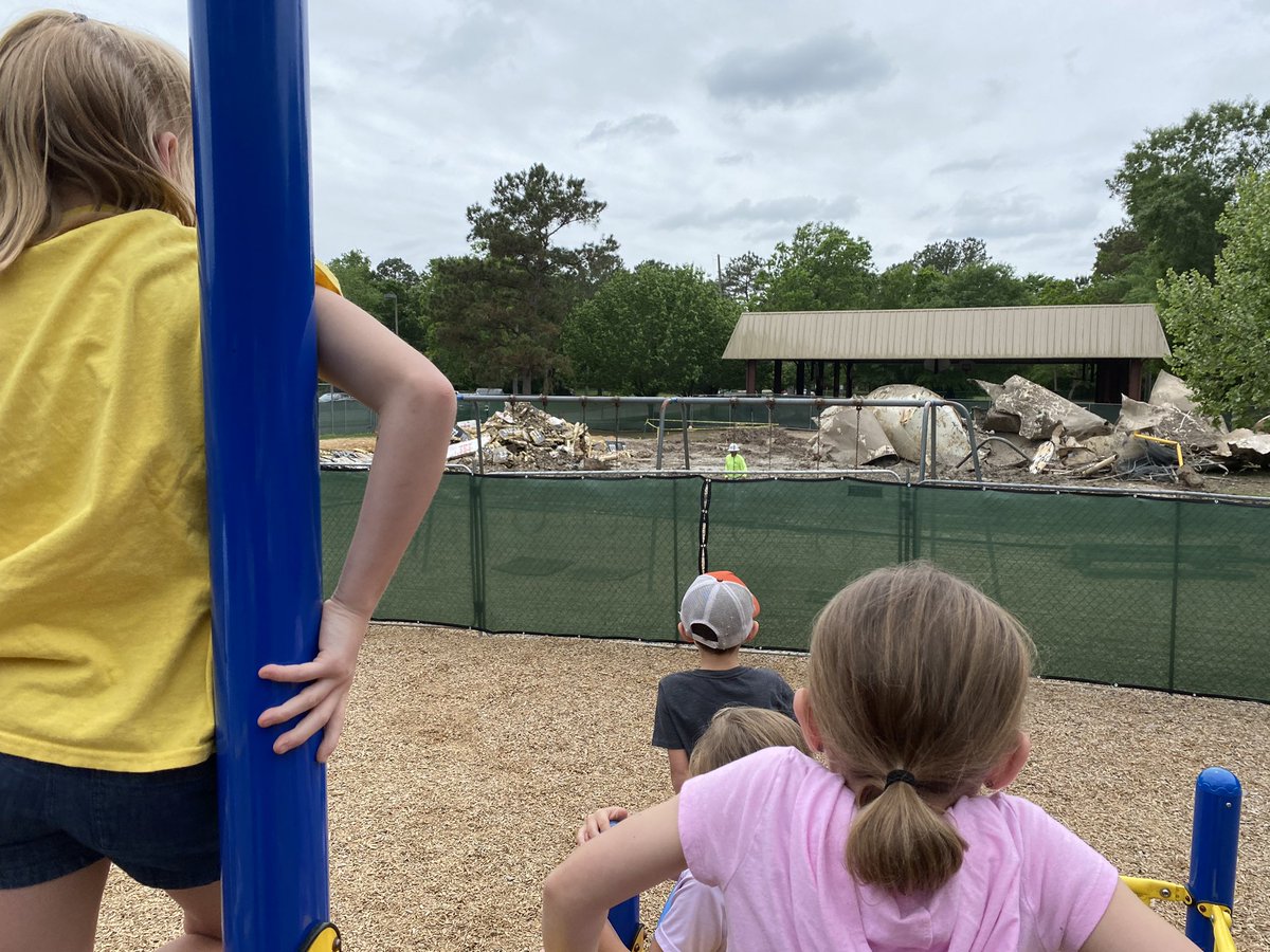 Demo day! Amazing things happening at SFE. The view on our playground is forever changed. We look forward to the new gym/multipurpose building. 🤩 <a href="/HumbleISD_SFE/">Shadow Forest Elem</a>
