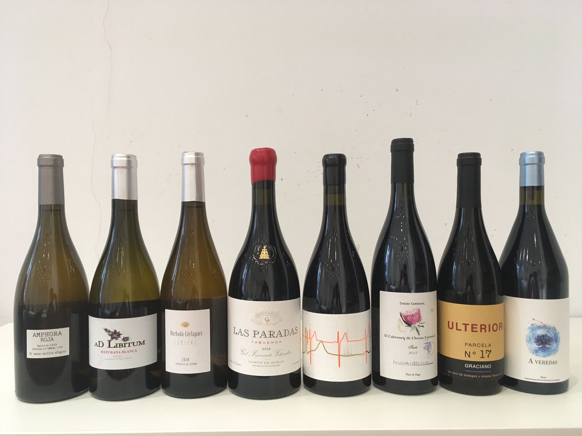 Hoy tocaba la primera de las dos sesiones que guiadas por <a href="/gurujaq/">Fernando Gurucharri</a> vamos a dedicar a un fantástico regalo de <a href="/SJEvansMW/">Sarah Jane Evans MW</a> al vino español: su selección de imprescindibles para el 2021. Un lujo contar con embajadoras por el mundo como <a href="/SJEvansMW/">Sarah Jane Evans MW</a> 🥂🥂