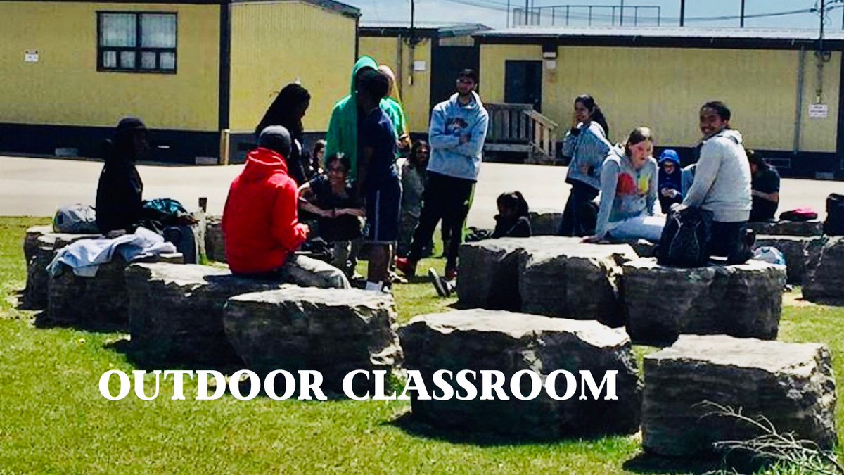 Since it’s #EarthMonth, we’re throwing it back to when we were able to use the outdoor classroom and just enjoy the fresh air #OutdoorEd <a href="/DSSSEco/">Suzuki EcoTeam</a> <a href="/PDSB_eco/">Peel EcoSchools</a>