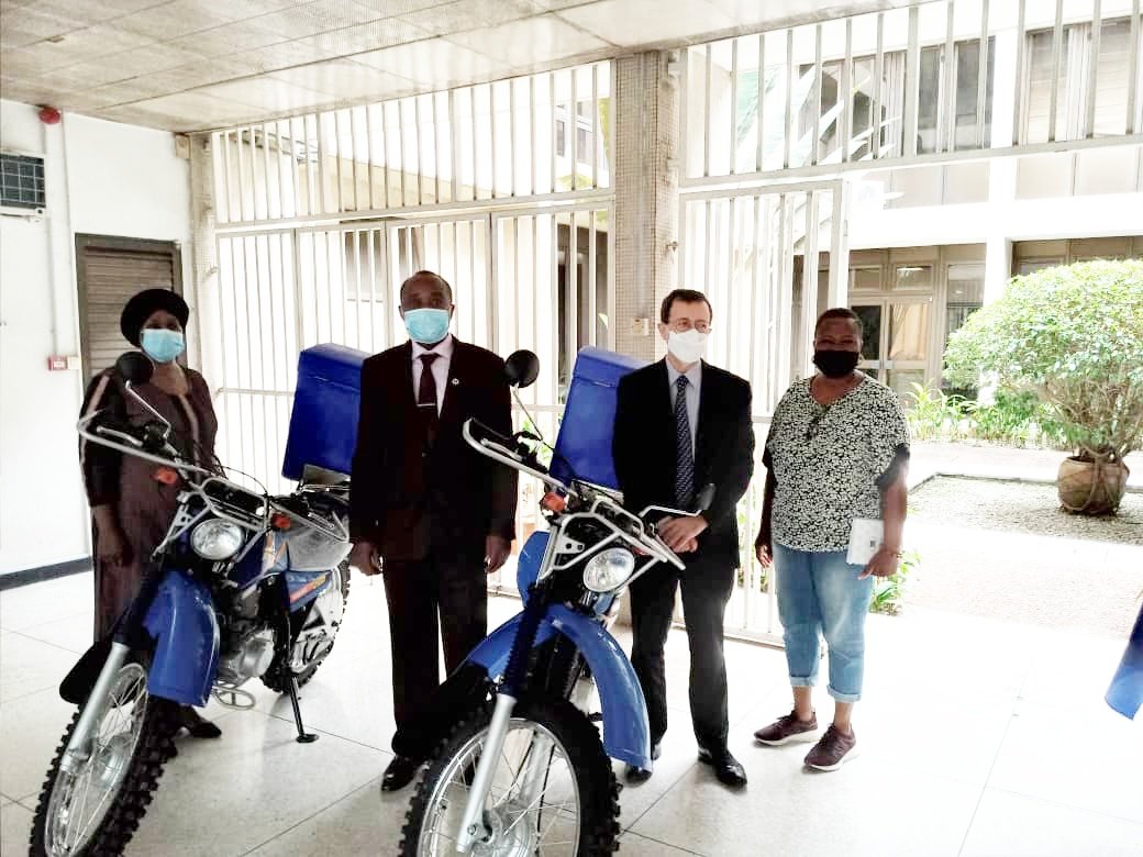 ndlea_nigeria's tweet photo. Photos: More support for Nigeria’s war against drug abuse and trafficking from the French government with the donation of Yamaha motorcycles, Helmets and walkie talkie handsets to the NDLEA in Lagos today Thursday 15th April 2021 https://t.co/87GCxL64dM