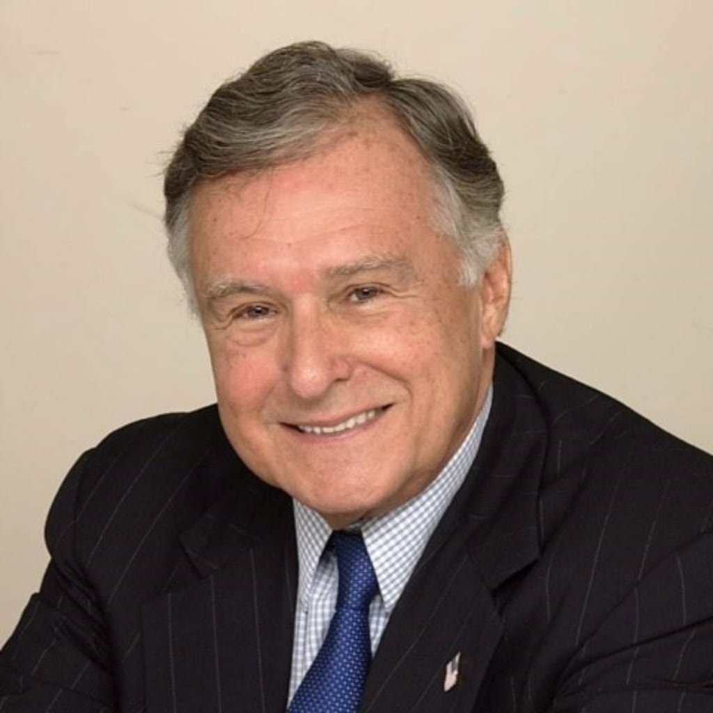 fiu_sipa's tweet photo. Thank you to the Maurice A. Ferré Foundation for its gift to @FIU to establish the Maurice A. Ferré Institute for Civic Leadership at @fiu_sipa, preparing diverse leadership for public service, increasing civic participation &amp; promoting social justice!

🔗 https://t.co/zapOgoIx4t https://t.co/xZvmCPt9Gw