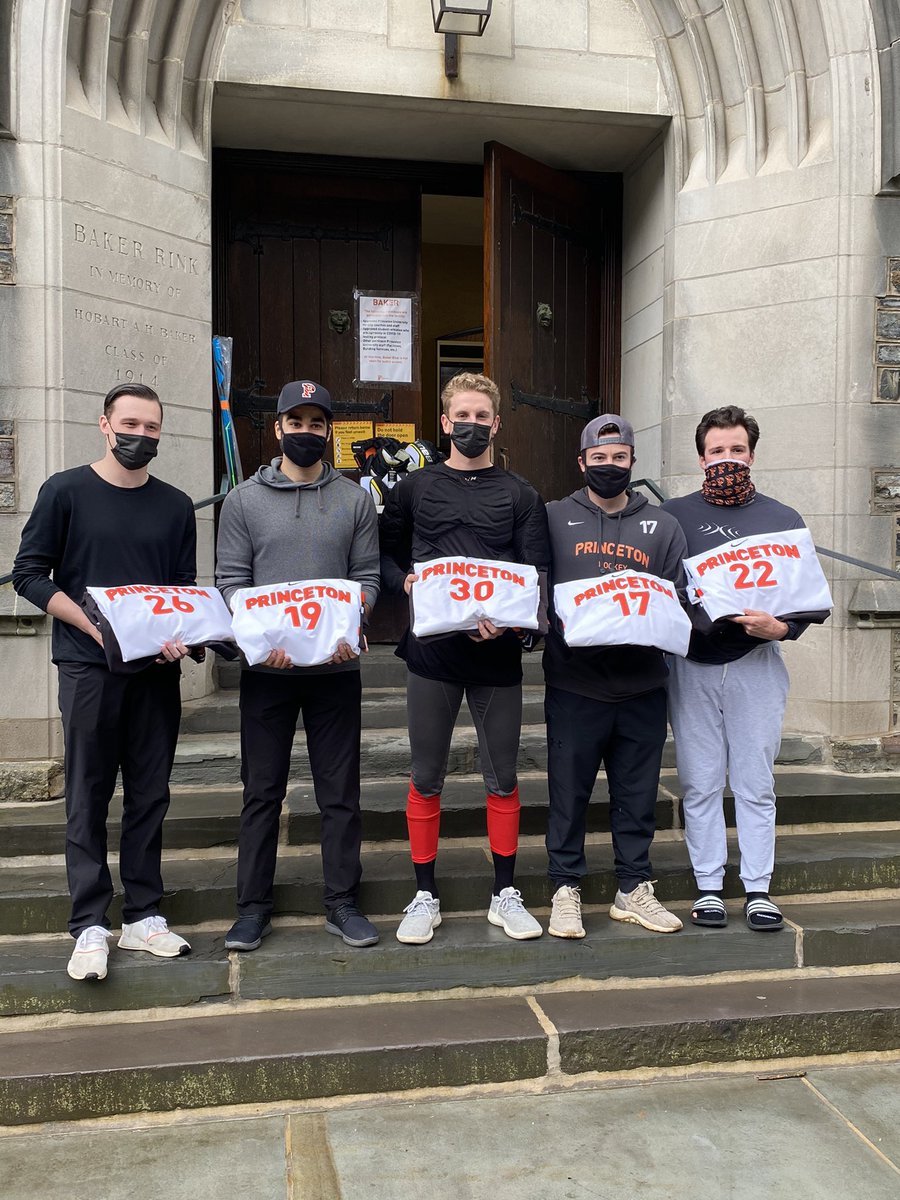 ronfogarty's tweet image. Thank you Class of 2021. Your names will always be a part of Baker Rink. Pags-Doefer-Ferly-Yochs-Tonger