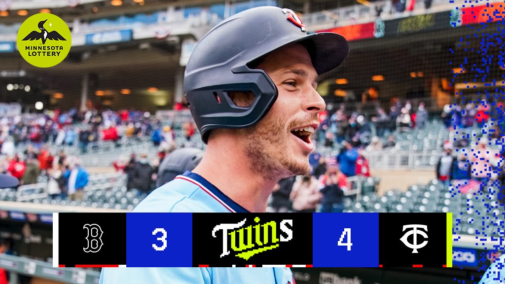 Twins's tweet image. Great way to end the homestand! 

#TwinsWin | #MNTwins