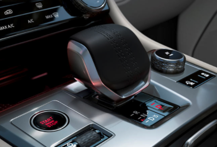 Check out this unique to #Jaguar feature in the #FPACE! JaguarDrive Control performs gear shifts more quickly in Dynamic Mode and upshifts earlier in Eco Mode. bit.ly/3747TOa