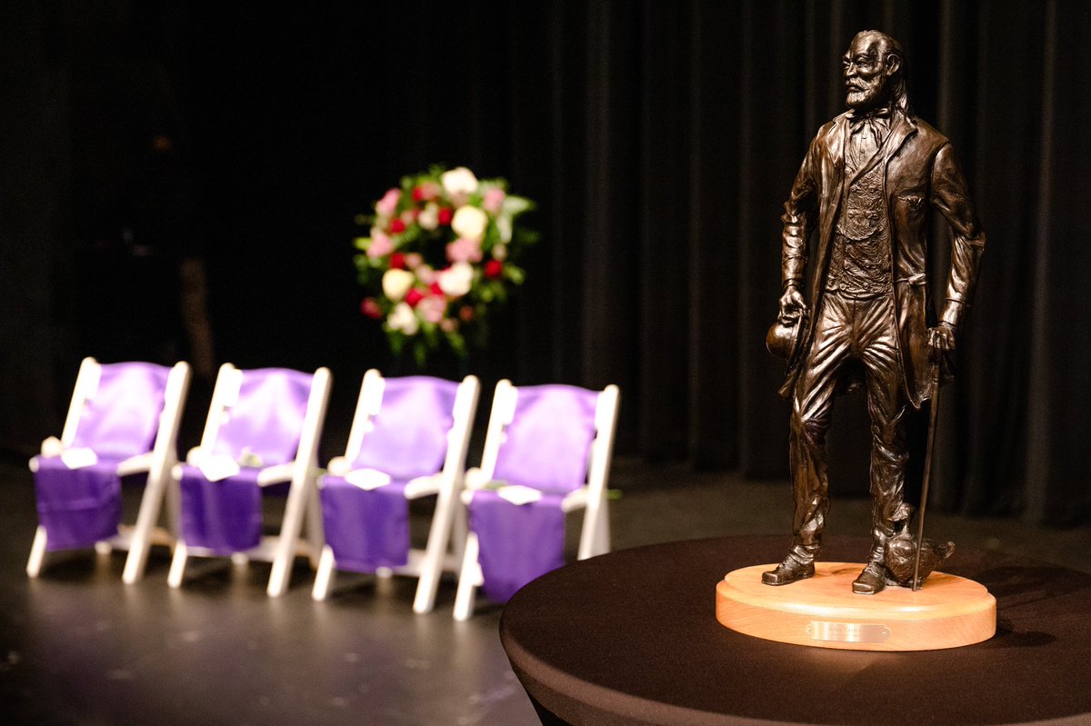 TarletonState's tweet photo. Tonight we pay tribute to our Tarleton brothers and sisters who are no longer with us and lay their flames to rest. https://t.co/FuwcPaW0Uj