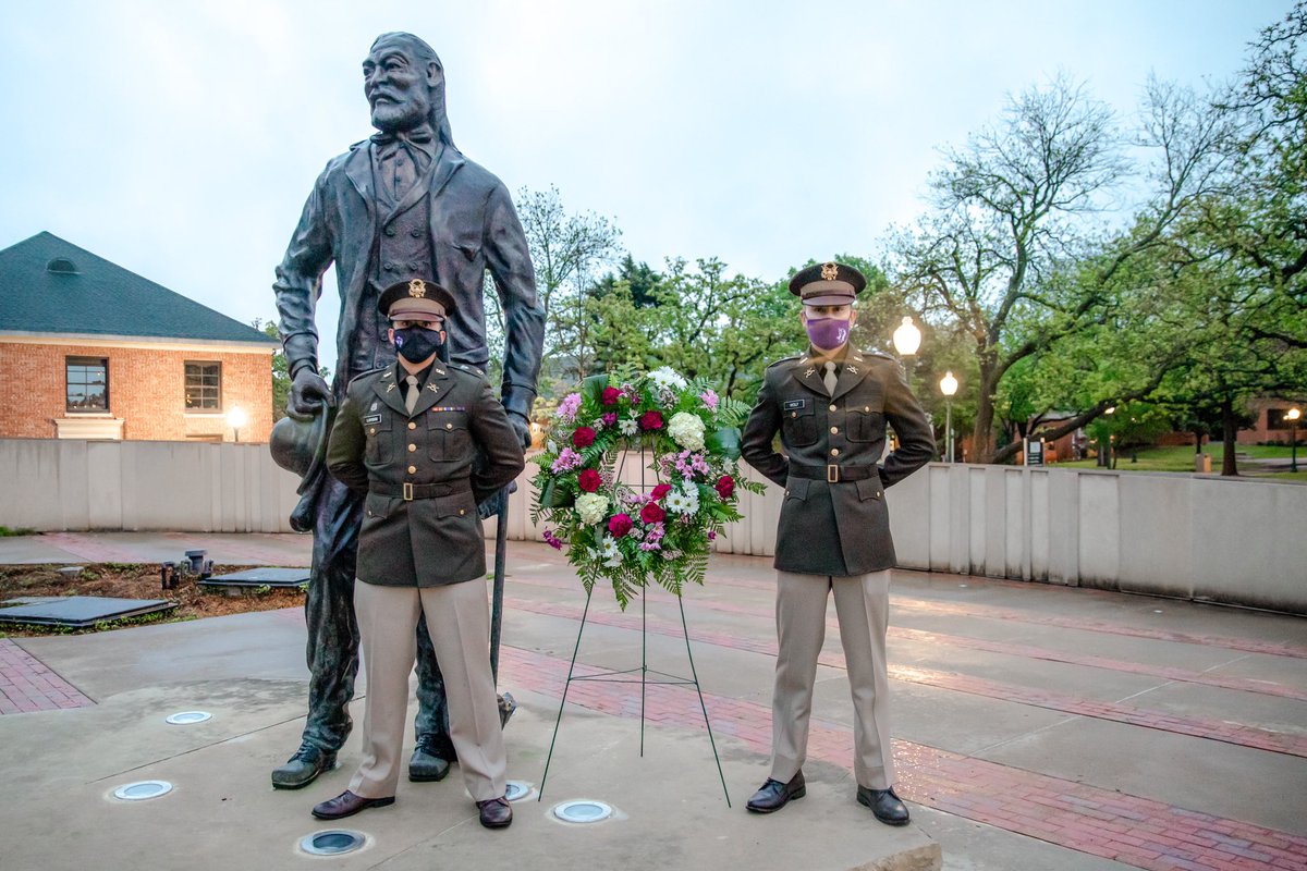 TarletonState's tweet photo. Tonight we pay tribute to our Tarleton brothers and sisters who are no longer with us and lay their flames to rest. https://t.co/FuwcPaW0Uj