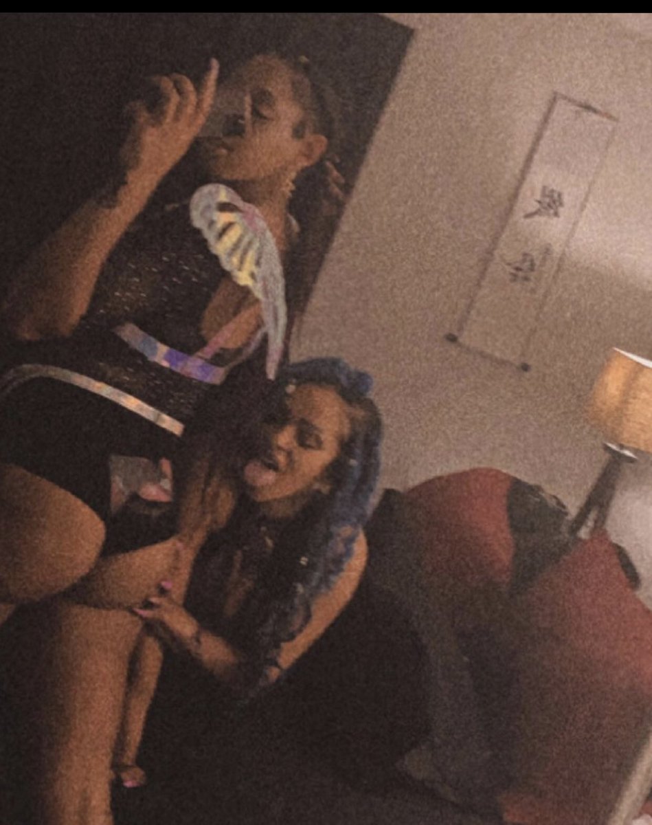 2Lips4MeVIP's tweet image. Late night snacks 😛😛