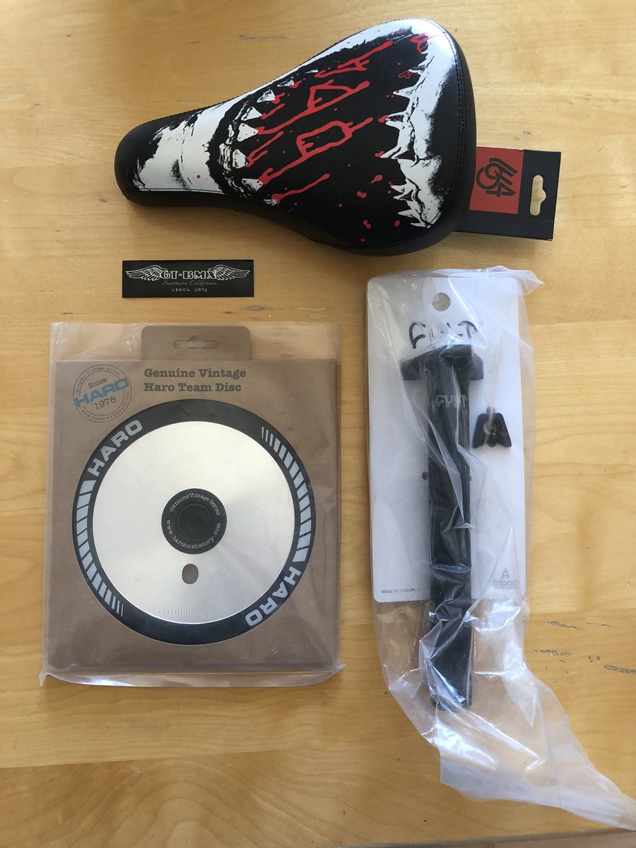 Thanks <a href="/harvesterbmx/">Harvester Bikes</a> for the prompt shipping and great service! Got my goodies today! 🤟🏼😁
<a href="/harobmx/">Haro BMX</a> 
#RadDad
#bmxlife