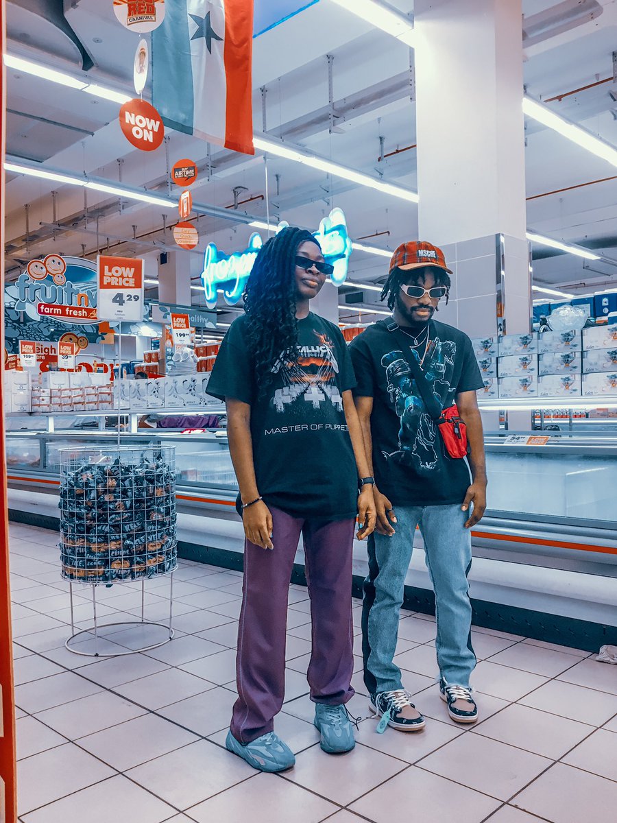 TheBoyPerbi's tweet photo. There’s a thin line between love and hate ....

 Hey bestie❤️👌🏽👊🏽 @lala_ejim 
Thanks for being  there even though you not always there lol 😂 

📸: @ishootraw_ https://t.co/wg7CKA6afq