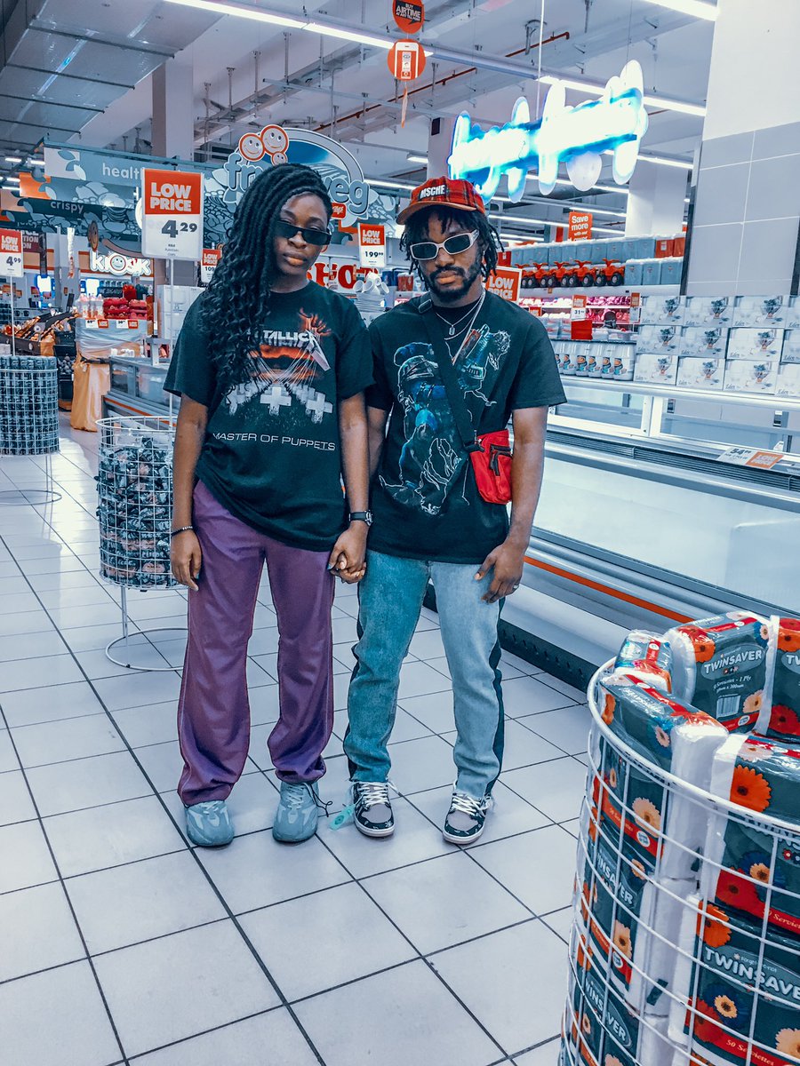 TheBoyPerbi's tweet photo. There’s a thin line between love and hate ....

 Hey bestie❤️👌🏽👊🏽 @lala_ejim 
Thanks for being  there even though you not always there lol 😂 

📸: @ishootraw_ https://t.co/wg7CKA6afq
