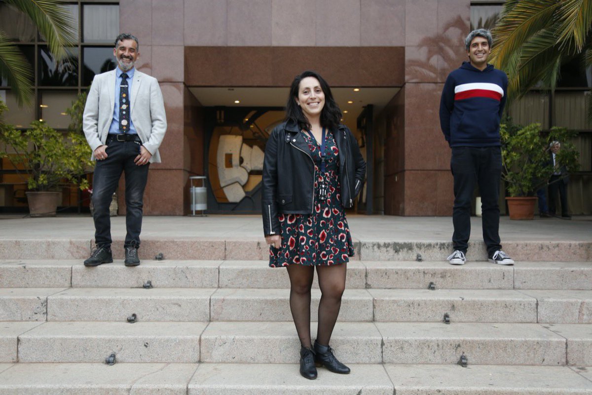 Prensa Congreso Nacional (@congreso_prensa) on Twitter photo Hoy la Agrupación de Prensa del Congreso ha elegido a su nueva directiva por el periodo 2021-2022. Felicitaciones a la actual presidenta <a href="/laveromarin/">Vero Marín</a>, quien fue reelecta en su cargo, a <a href="/gsanmartinj/">G. San Martín</a> y @raulzamoravilla. ¡A seguir defendiendo la libertad de prensa! Hoy la Agrupación de Prensa del Congreso ha elegido a su nueva directiva por el periodo 2021-2022. Felicitaciones a la actual presidenta <a href="/laveromarin/">Vero Marín</a>, quien fue reelecta en su cargo, a <a href="/gsanmartinj/">G. San Martín</a> y @raulzamoravilla. ¡A seguir defendiendo la libertad de prensa!