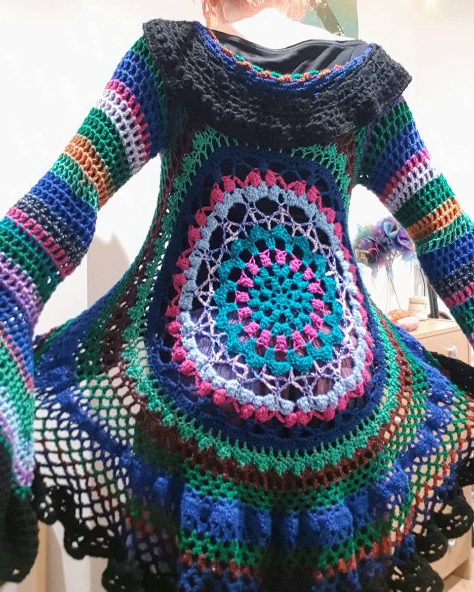 MakesLaura's tweet photo. I am in LOVE with this mandala jacket pattern. So much so that I've boshed one out in the space of four days. https://t.co/qwXZxB9FiK