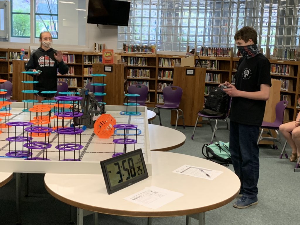 jsms_robotics's tweet image. Our second team prepared their pre-recorded video today for our @VEXRobotics competition. They did an awesome job! @KCS_Sevier @KCS_STREAM @DrDouthat @CinnamonDr @SeymourKelli