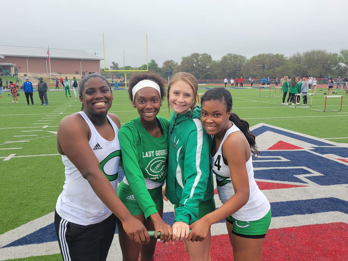 coachdracos's tweet photo. 4x2 Area Champs!  Gonna need a bus!  #GoMeanGreen @Gobblersports https://t.co/WPXLaFX4fr
