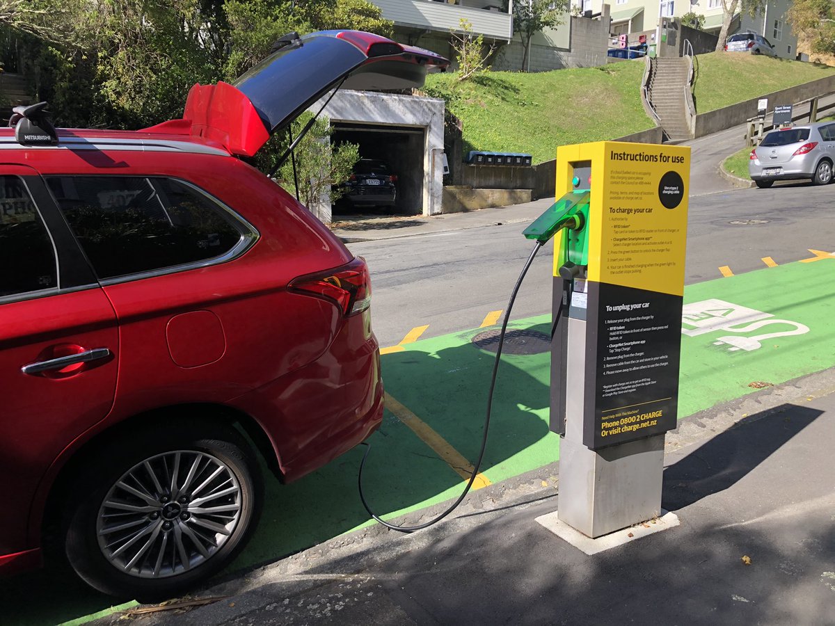 Topping up the e-beast while I get a few things done. Thanks <a href="/WgtnCC/">Wellington City Council</a>!