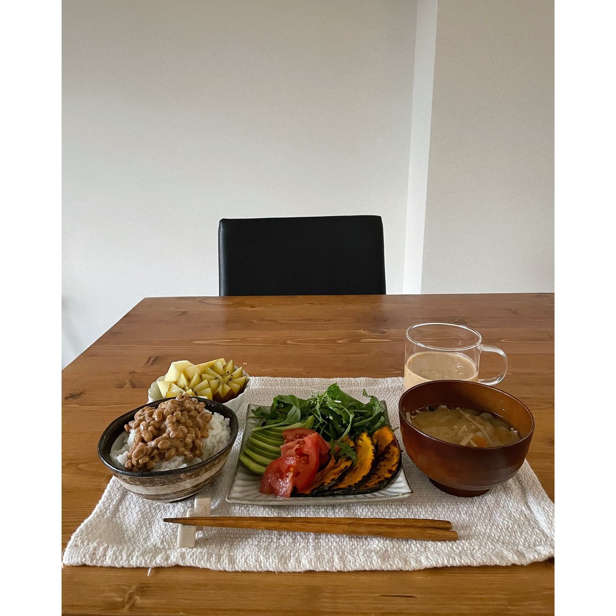 夫のリアルな食卓 おはようございます 夫の今日の朝食です 久しぶりに スムージーを作りました 連戦続きで大変だけど しっかり食事面でもサポートできるように 2人で頑張ろう おうちごはん ふたりごはん 朝ごはん 朝食 スムージー 夫のリアルな食卓 おはようございます 夫の今日の朝食です 久しぶりに スムージーを作りました 連戦続きで大変だけど しっかり食事面でもサポートできるように 2人で頑張ろう おうちごはん ふたりごはん 朝ごはん 朝食 スムージー