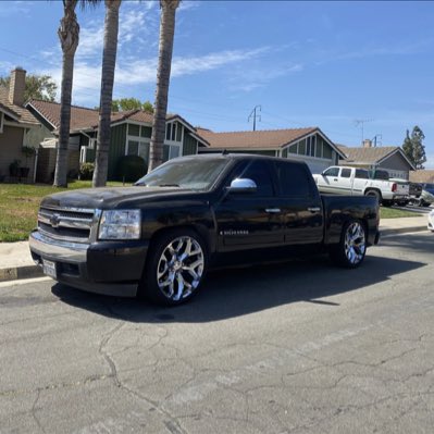 dropped silverado on 24s