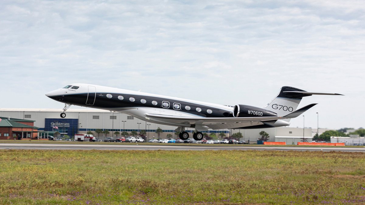 <a href="/GulfstreamAero/">Gulfstream Aerospace</a> today announced the Gulfstream G700™ aircraft dedicated to testing the cabin experience has flown for the first time and now joins the five other test aircraft already in the steadily maturing certification program
#Gulfstream #G700 #aircraft #businessjet #avgeek