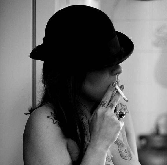 Foto P&amp;B eu gosto muito dessa tb: https://t.co/o9wfSzyy6M<a href="/tag/fotografia"class="tags"><span>#fotografia</span></a><a href="/tag/sensual"class="tags"><span>#sensual</span></a>