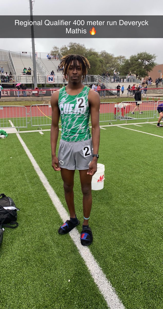 BrandonHargers's tweet photo. Regional Qualifier 400 meter run 🔥 Deveryck Mathis ⁦⁦@Gobblersports⁩ #GoMeanGreen https://t.co/yLI5dQrSZu